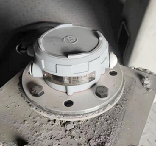 利马克ULM-31A1水泥成品仓测控现场(图1) 利马克ULM-31A1水泥成品仓测控现场(图1)