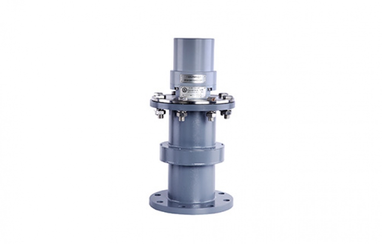 Molten iron tank radar level gauge