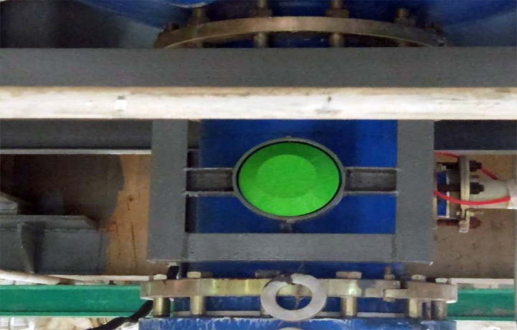 Na-22 radioactive instrumented salinized chloroacetic acid tank test and control case